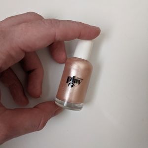 NWOT *discontinued* Glossier NiteShine Pale Pearl